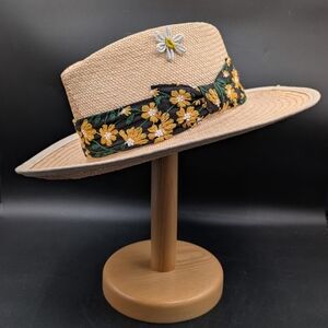 Jason Murillo Millinery NYC LA Straw Fedora Hat, Beaded Daisy Floral Ribbon, EUC
